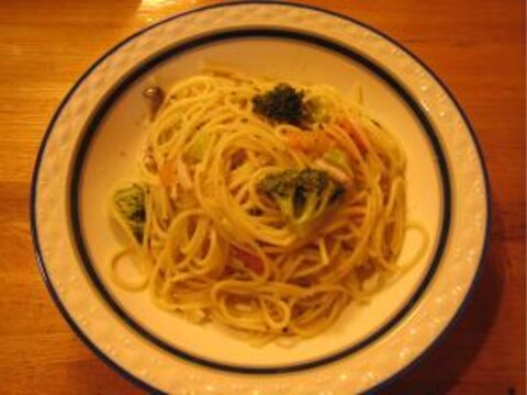 電子レンジで 7 分温野菜パスタ（湯切り不要）